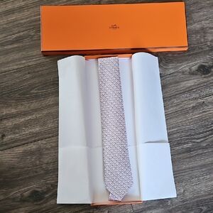 New Hermes Horse Tie